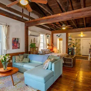 Apartment Stella Blue - 8, Savannah